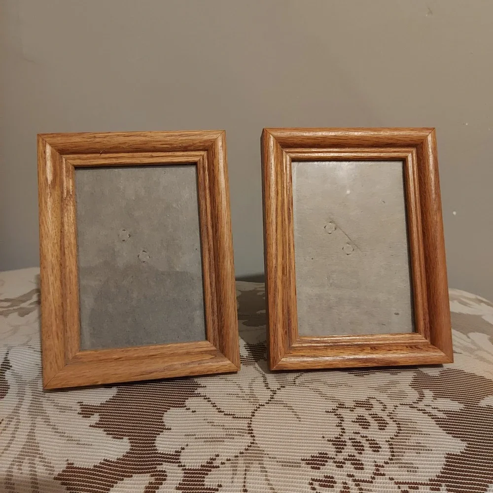 Set of 2 Solid Oak Wood Picture Frames 3.5x5 Photo Tabletop Beveled Brown